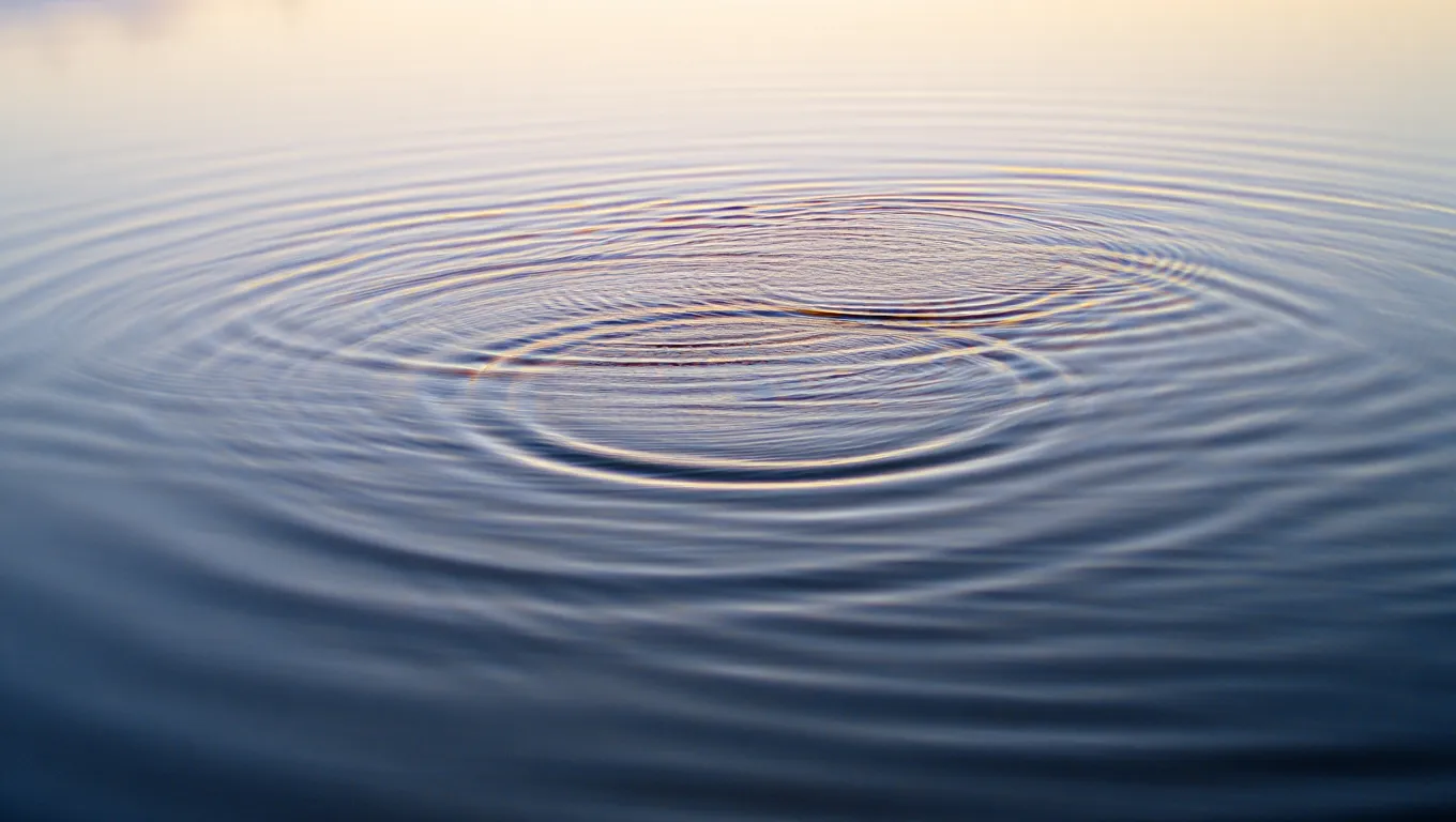Concentric circles and gentle waves symbolizing breathing harmony and inner calm